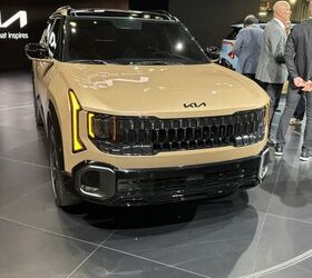 See More Photos Of The 2027 Kia Seltos