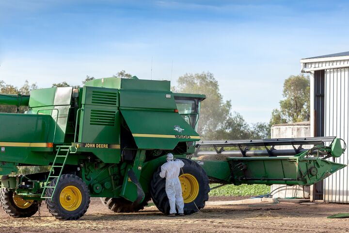 john deere paying nearly 100 million in right to repair settlement