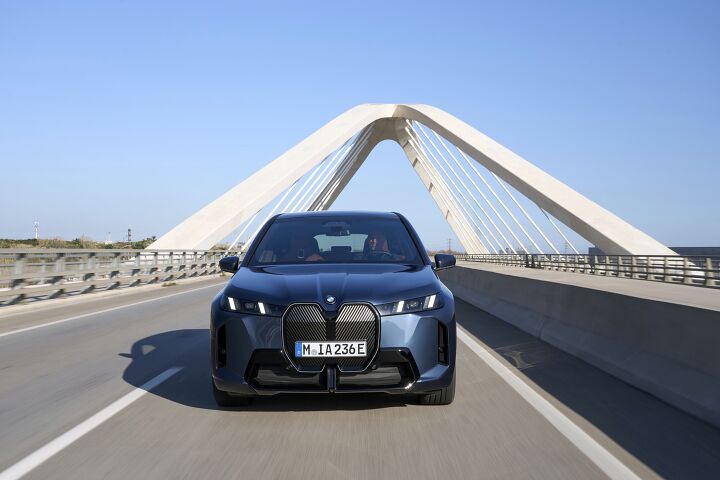 bmw ix discontinued for u s as brand preps neue klasse models