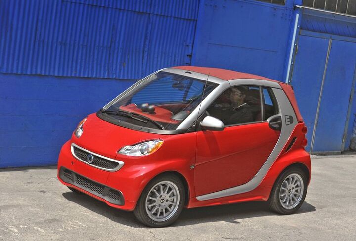 smart fortwo returns as 2 concept
