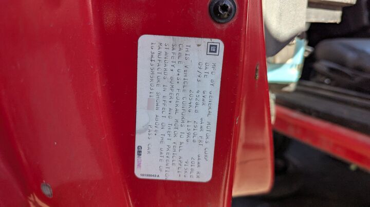 junkyard find 1994 oldsmobile cutlass supreme convertible