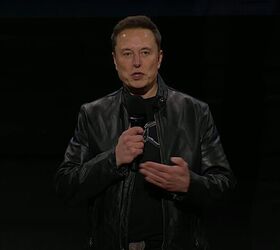 Tesla CEO Musk Expects Expansion of Self-Driving Cars Without Monitors in 2026
