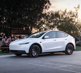 tesla ceo musk expects expansion of self driving cars without monitors in 2026