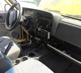 junkyard find 2000 jeep cherokee sport freedom edition