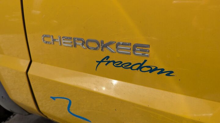 junkyard find 2000 jeep cherokee sport freedom edition