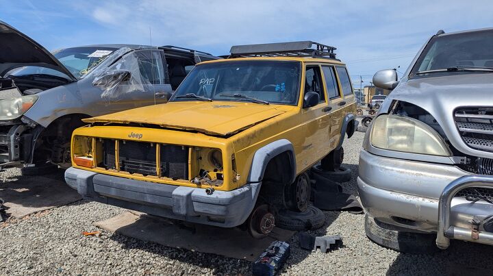 junkyard find 2000 jeep cherokee sport freedom edition