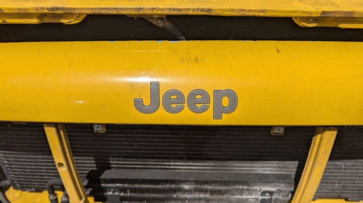 junkyard find 2000 jeep cherokee sport freedom edition
