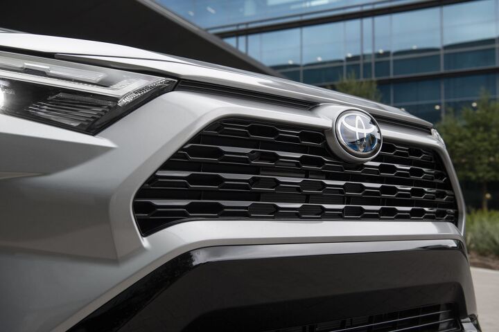secondhand rav4 prices are insane especially hybrid models