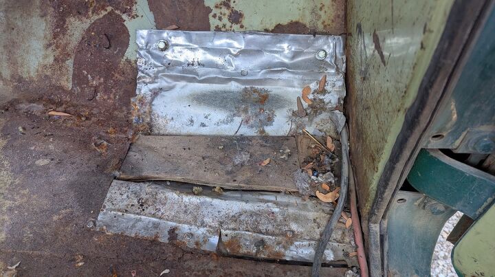junkyard find 1975 international harvester 200 4x4 pickup