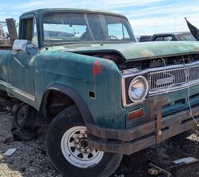 junkyard find 1975 international harvester 200 4x4 pickup