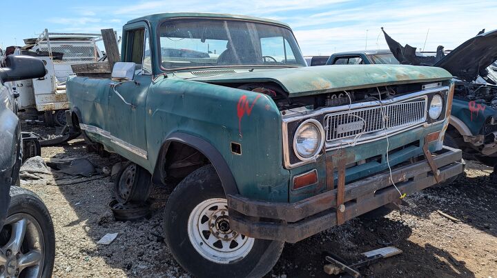 junkyard find 1975 international harvester 200 4x4 pickup