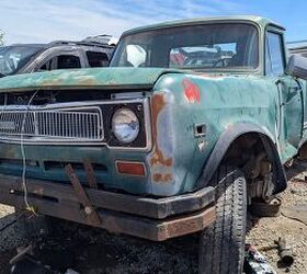 junkyard find 1975 international harvester 200 4x4 pickup