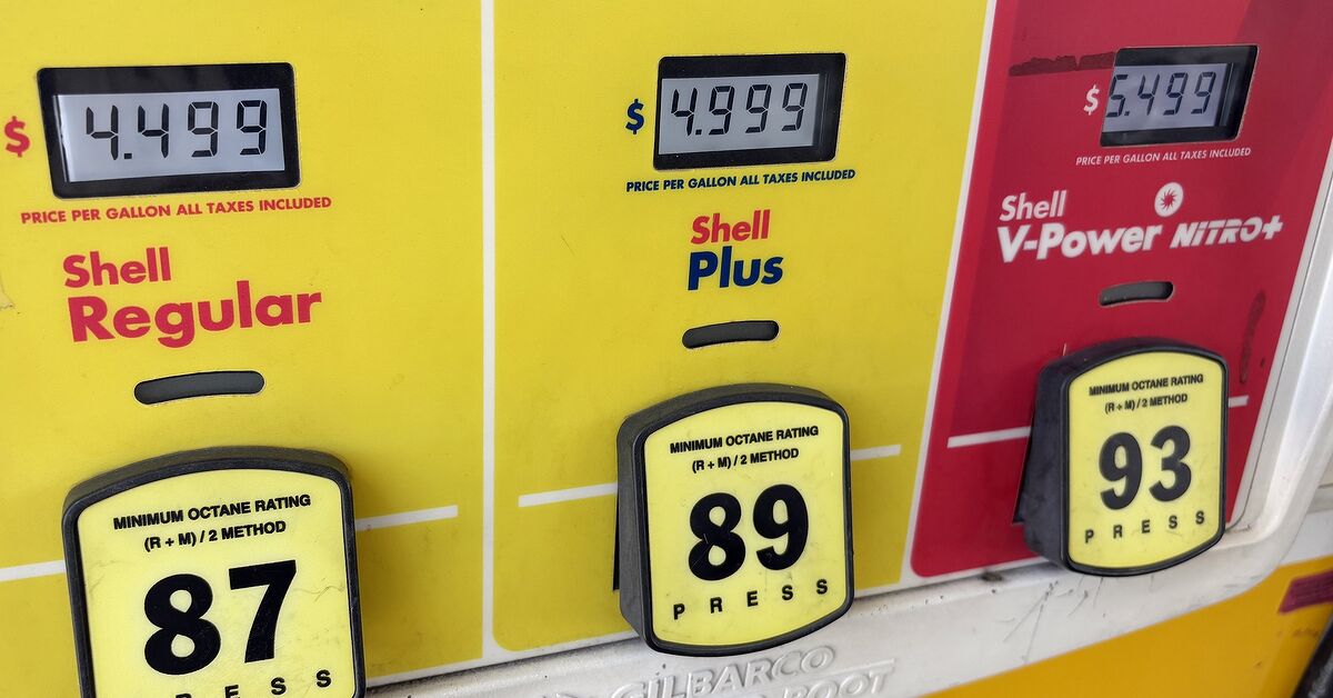 Report: Drivers Pivot Toward Regular Gasoline as Premium Gets Expensive