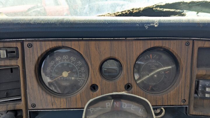 junkyard find 1976 chevrolet chevy van