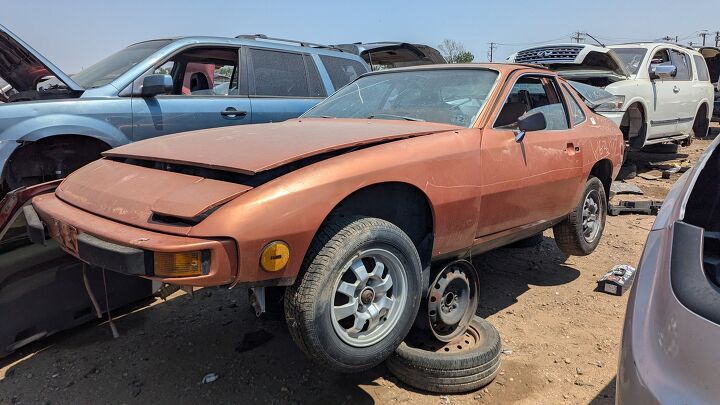 junkyard find 1977 porsche 924