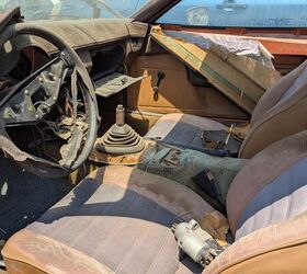 junkyard find 1977 porsche 924