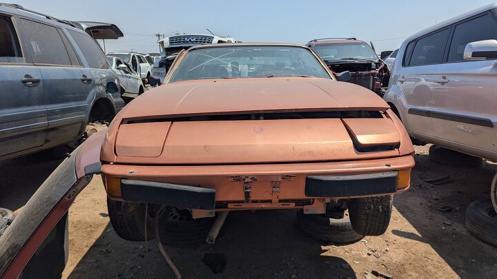 junkyard find 1977 porsche 924