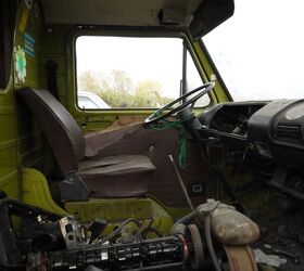junkyard find 1977 porsche 924