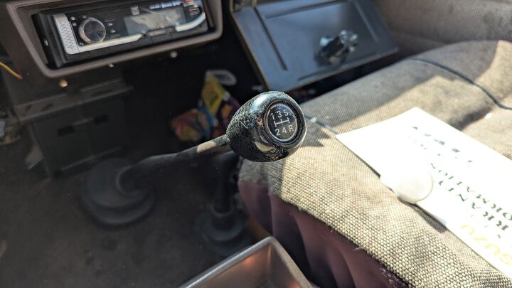 junkyard find 1986 isuzu trooper ii ls