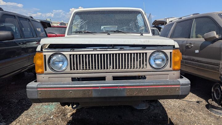 junkyard find 1986 isuzu trooper ii ls