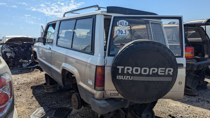 junkyard find 1986 isuzu trooper ii ls