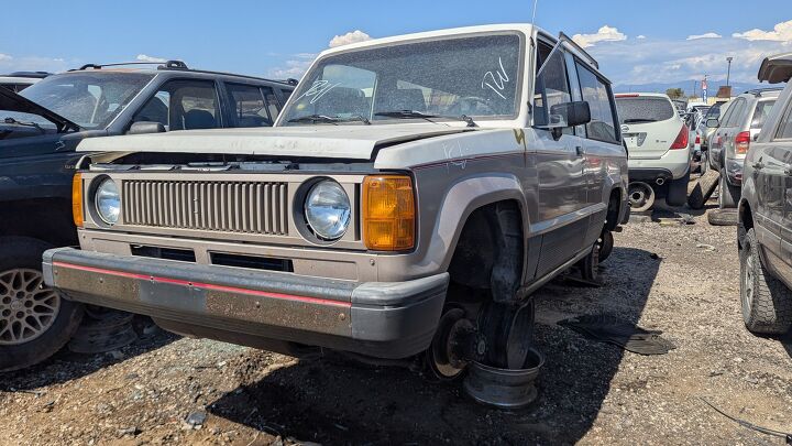 junkyard find 1986 isuzu trooper ii ls