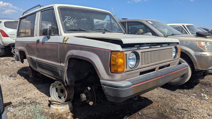 junkyard find 1986 isuzu trooper ii ls