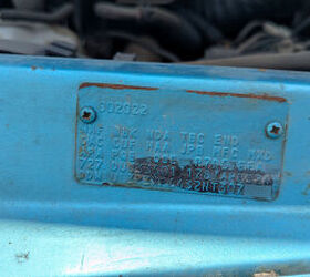 junkyard find 1992 plymouth sundance duster