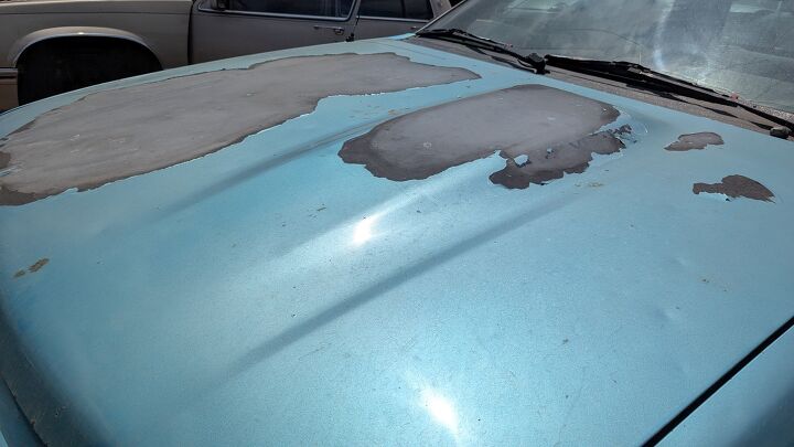 junkyard find 1992 plymouth sundance duster