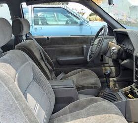 junkyard find 1992 plymouth sundance duster