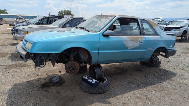 junkyard find 1992 plymouth sundance duster
