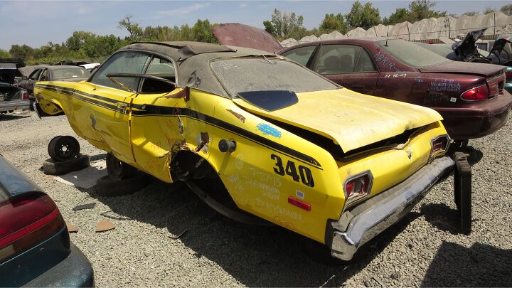 junkyard find 1992 plymouth sundance duster