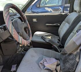 junkyard find 1992 mazda b2200 se 5 cab plus