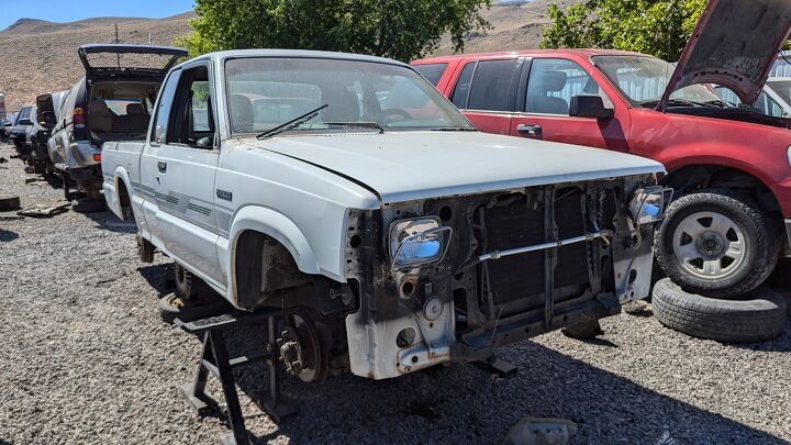 junkyard find 1992 mazda b2200 se 5 cab plus
