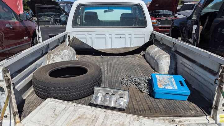 junkyard find 1992 mazda b2200 se 5 cab plus