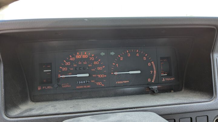 junkyard find 1992 mazda b2200 se 5 cab plus
