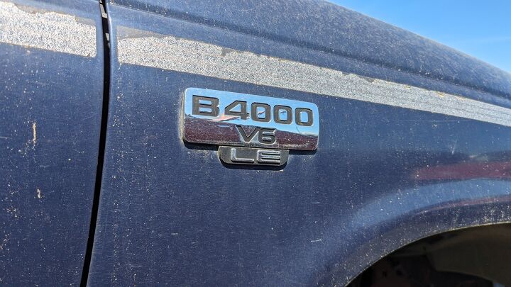 junkyard find 1992 mazda b2200 se 5 cab plus