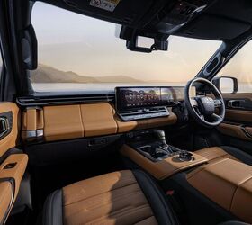 mitsubishi reveals new pajero suv in japan