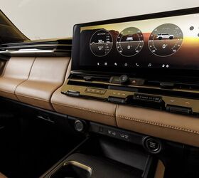 mitsubishi reveals new pajero suv in japan