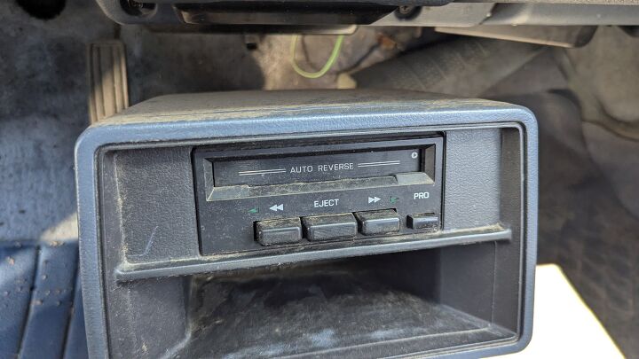 junkyard find 1985 nissan sentra deluxe wagon