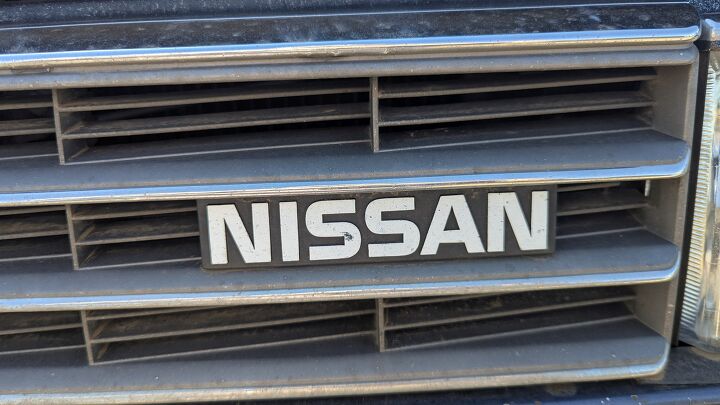 junkyard find 1985 nissan sentra deluxe wagon