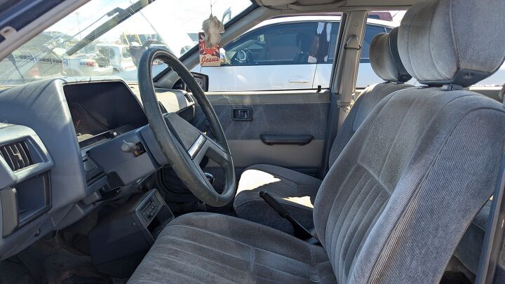 junkyard find 1985 nissan sentra deluxe wagon