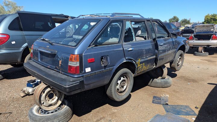 junkyard find 1985 nissan sentra deluxe wagon
