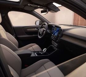 volvo abandons ex40 ev and updates xc40 for north america