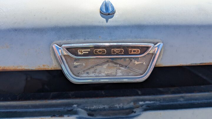 junkyard find 1961 ford falcon fordor sedan