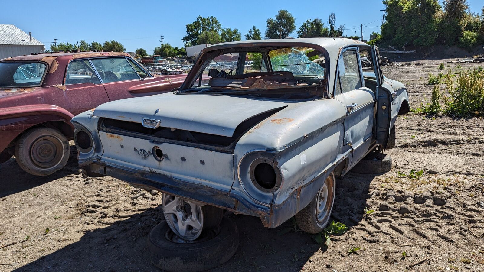 junkyard find 1961 ford falcon fordor sedan