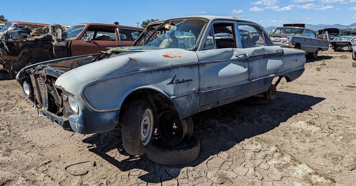 Junkyard Find: 1961 Ford Falcon Fordor Sedan