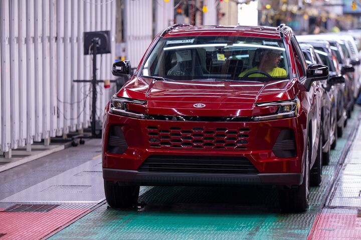 CR-V Laps The RAV4, And Honda Isn't Coasting