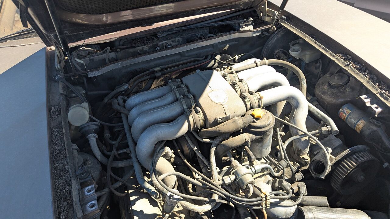 junkyard find 1980 porsche 928
