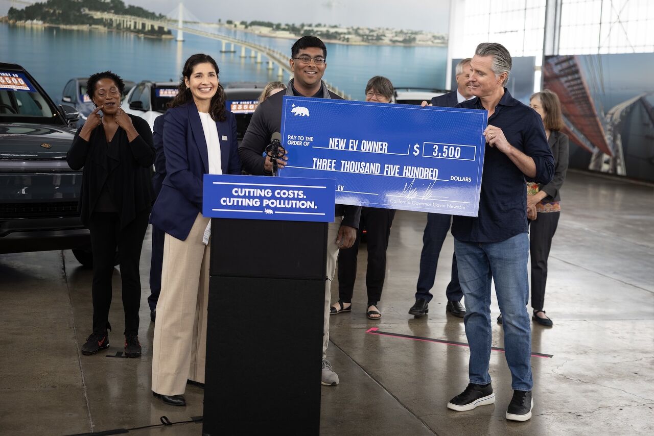 california s ev rebate hits 12 000 buyers chargers lag
